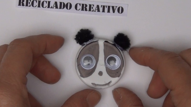 Oso Panda Manualidad para niños y reciclaje