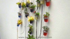 Mini maceteros con hilo - DIY - reciclaje cápsulas de café