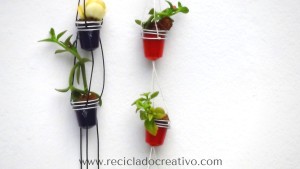 Mini maceteros con hilo - DIY - reciclaje cápsulas de café