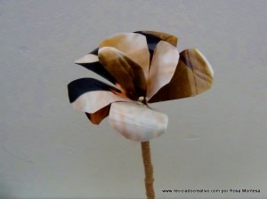 Flores con papel de fotografía. Gladiolos