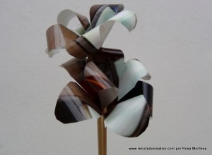 Flores con papel de fotografía. Gladiolos