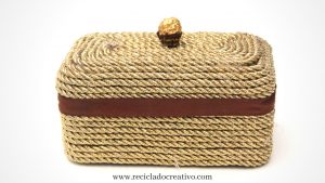 Caja de plástico reciclada bombonera - cesta - cofre - Reciclado Creativo