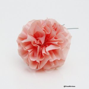 Flores claveles - bolsas plásticas recicladas
