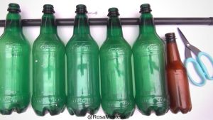 Paso a paso. Cómo hacer un árbol de Navidad con botellas de plástico