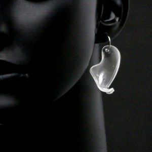 Pendientes reciclando cristales de gafas