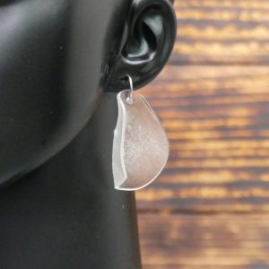 Pendientes reciclando cristales de gafas