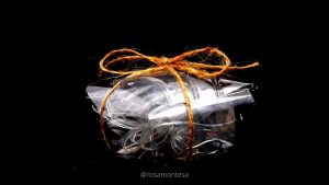 Cajas de regalo - bomboneras - reciclando botellas de plástico - Reciclado Creativo por Rosa Montesa