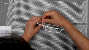 Lámpara reciclando plástico de bolsas o embalaje. Estilo nórdico Ikea Onda
