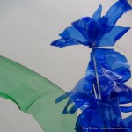 #BlaueBlumen - Flores azules - Blue Flowers @design101 - Blaue Blumen Made with recycled plastic bottles Blue lilies made with recycled plastic bottles Lirios azules realizados reciclando botellas de plástico #BlaueBlumen #design101 Flores azules – Blue Flowers – Blaue Blumen – http://www.youtube.com/watch?v=uQz1RwS_29g