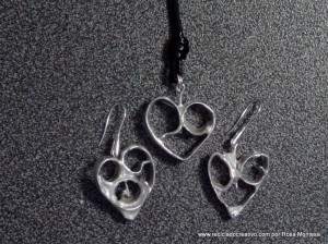 Corazones con rollos de papel higiénico