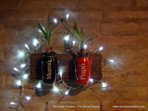 Jardín Vertical Cocacola #compartecocacolacon reciclado creativo rosa montesa