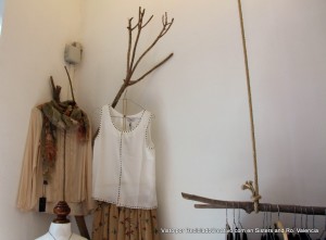 Visto por Reciclado Creativo. Rosa Montesa Sisters & Ro By Envinarte http://www.envinarte.es/