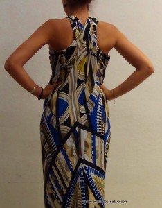 Còmo hacer un vestido con una pieza de tela y 3 bridas de plástico